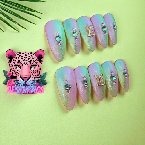 OPULENT BLOOM LUXURIOUS PRESS-ON NAILS